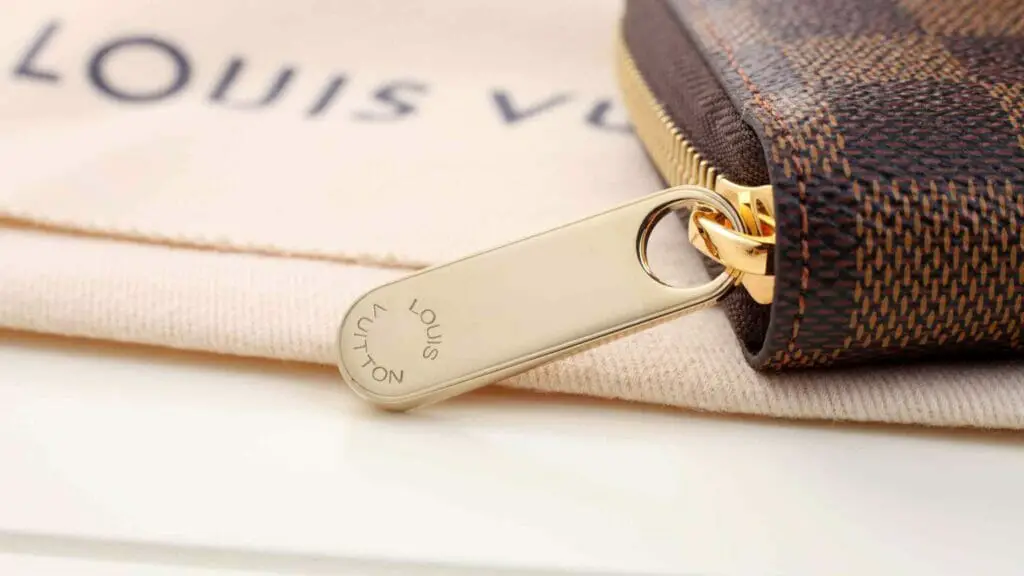Photo of a Louis Vuitton hardware closeup.